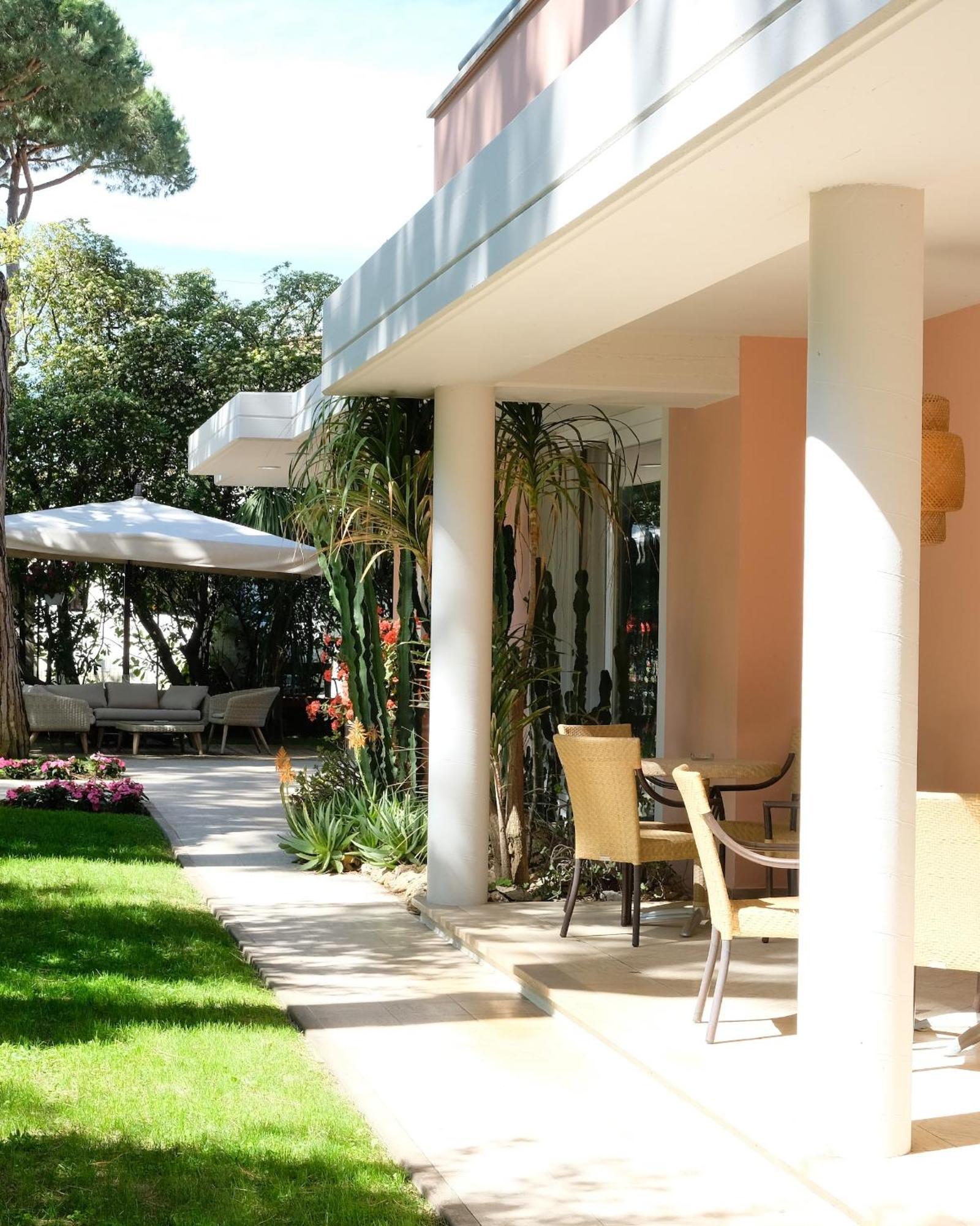 Hotel Piccolo Mondo Lido di Camaiore Exterior photo